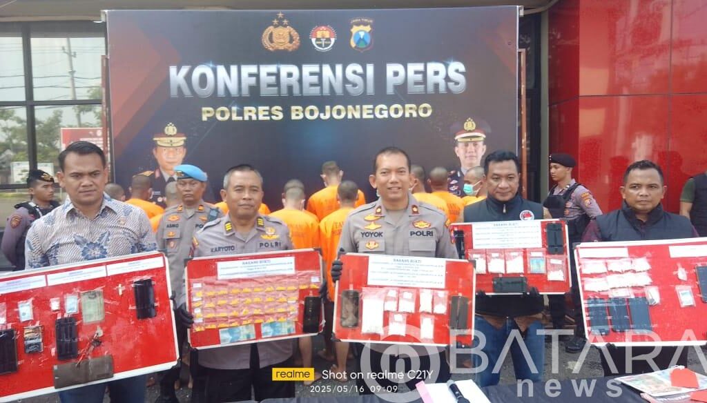 Serius…!! Polres Bojonegoro Bekuk dan Ungkap Obat Keras Berbahaya