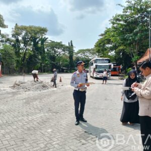 KPKNL Madiun Lakukan Survei Penilaian Sewa BMN di Terminal Rajekwesi Bojonegoro