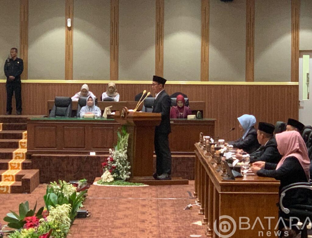 PAW DPRD Bojonegoro: Gus Nafi Sahal sholeh dan Agus Dita Pratama Resmi Dilantik