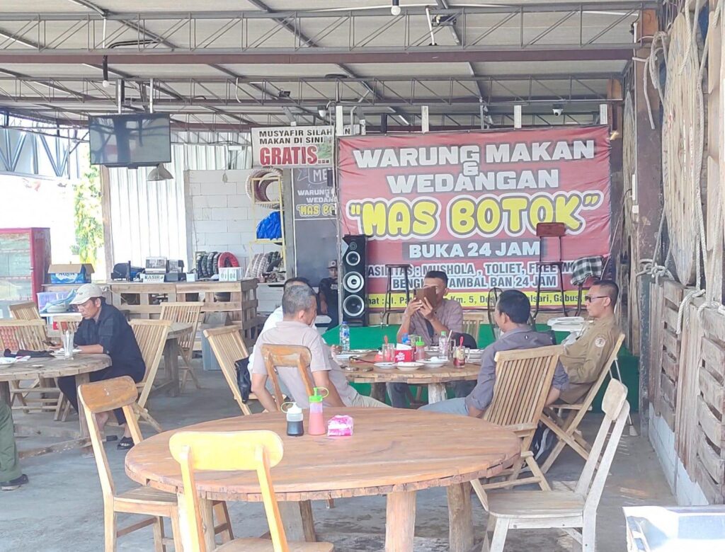 Dituding Jadi Penggerak Aksi Demo, Warung Mas Botok Didatangi Satpol PP: Owner Sebut Ada Intimidasi
