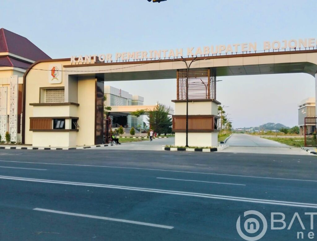 Belanja Mobil Dinas DPRD Bojonegoro Capai Rp2,6 Miliar, Dikecam Sebagai Pemborosan