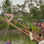 Panjat Pinang Di Atas Air Meriahkan HUT RI Ke-80 Didesa Rukem