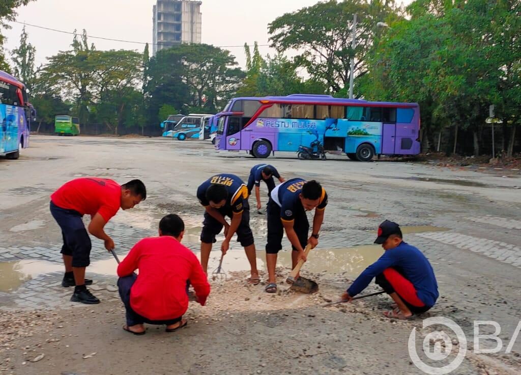 Terminal Rajekwesi Bojonegoro: Infrastruktur Rusak, Fasilitas Tak Terawat