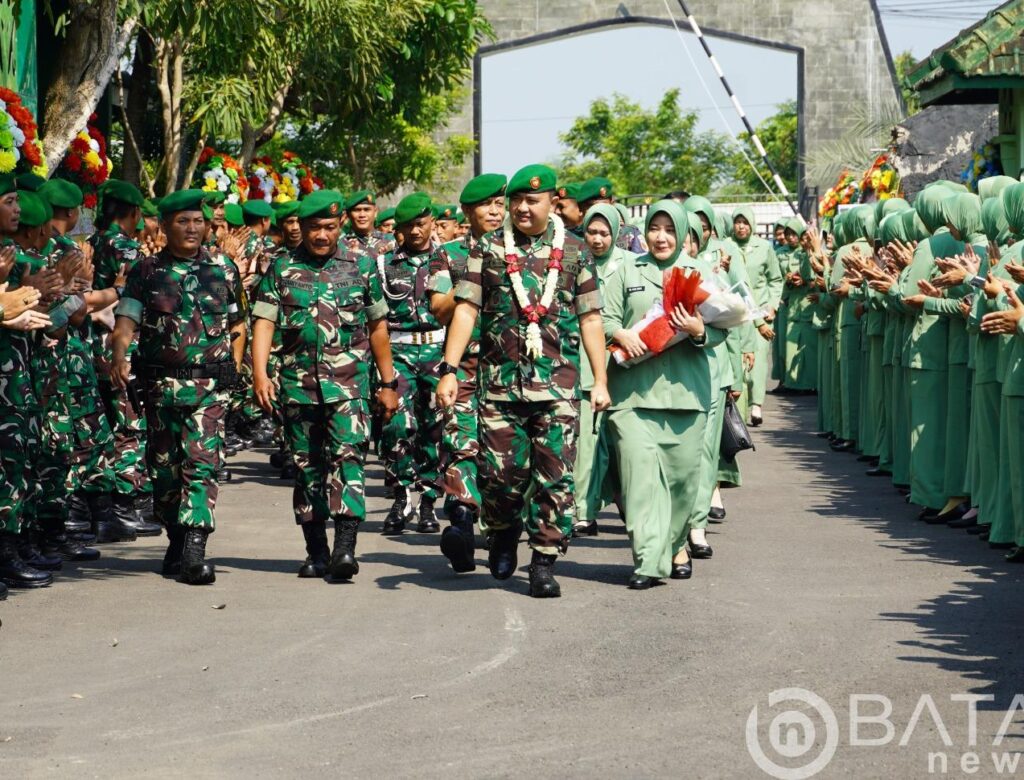 Suasana Haru Iringi Serah Terima Jabatan Dandim 0813 Bojonegoro