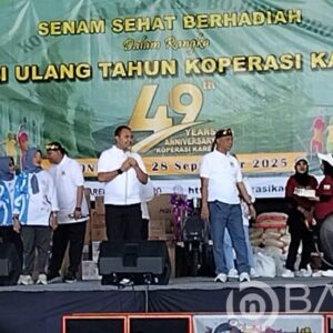 Senam BMM Meriahkan HUT ke-49 Koperasi KAREB Bojonegoro