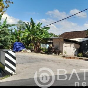 Kabel Listrik Terkelupas di Sidodadi Bojonegoro, Ancaman Serius bagi Keselamatan Warga