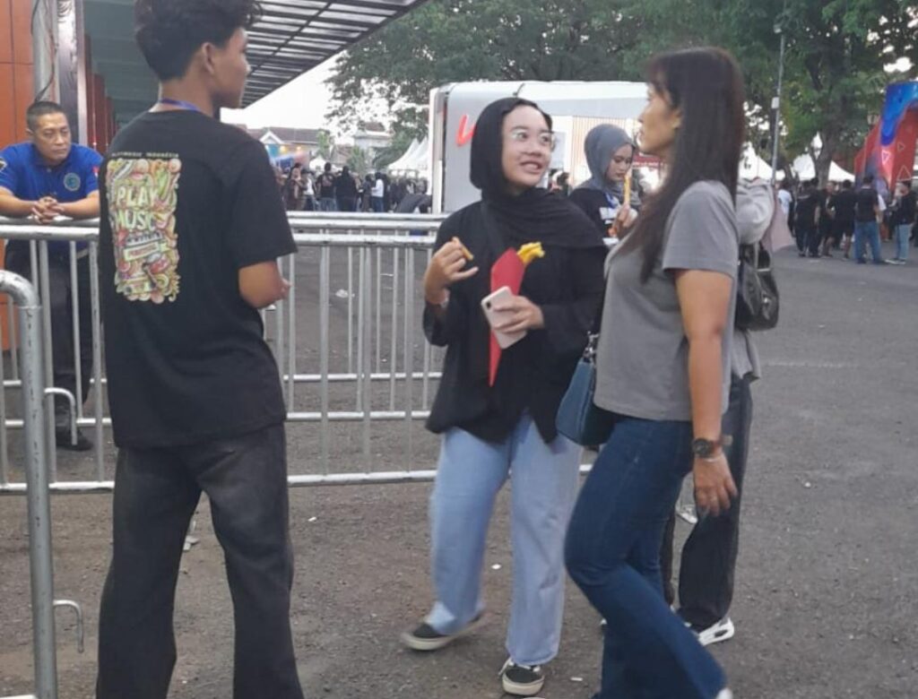 Konser Dewa 19 di Stadion Soedirman, Penonton Dilarang Bawa Snack hingga Parfum — Keamanan Diperketat