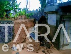 Belum Serah Terima Pondasi Jembatan Dukuh Kudur Pucakwangi Ambrol, Pemborong Terancam Disanksi