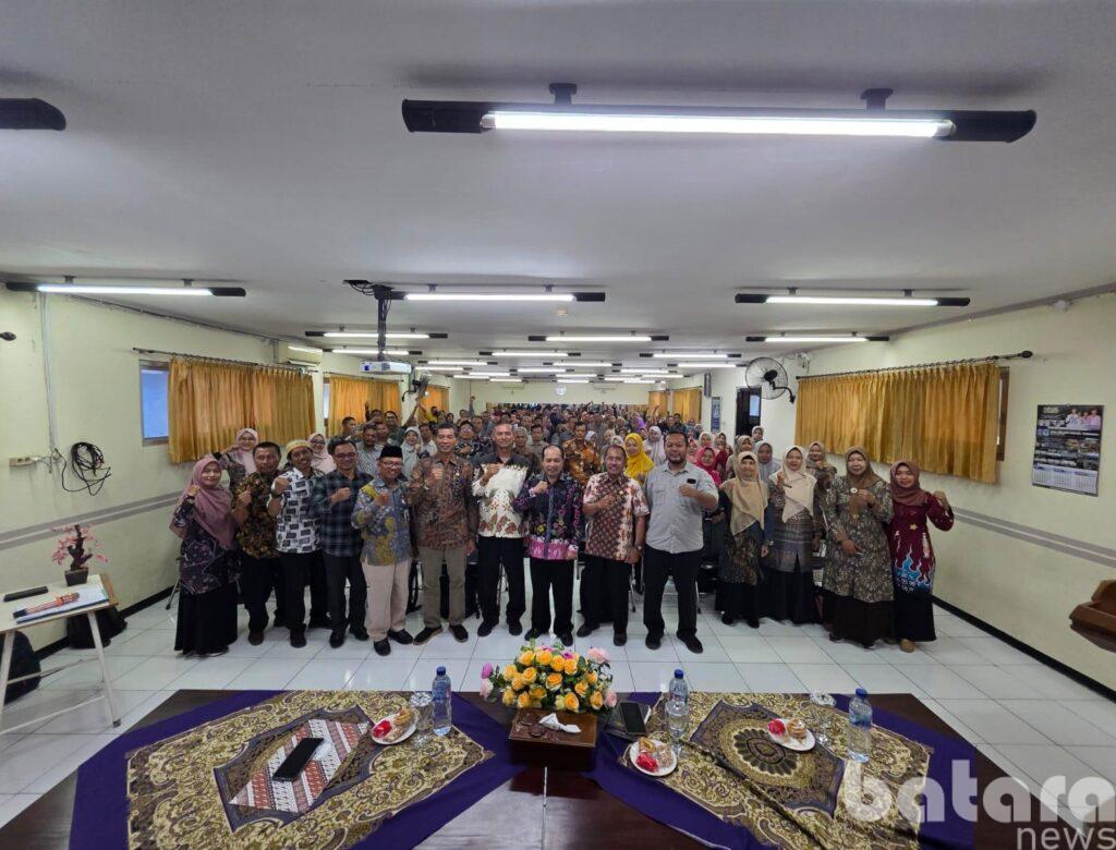 GURU DAN KEPALA SEKOLAH BOJONEGORO DAPAT PELATIHAN PEMBELAJARAN MENDALAM
