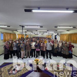 GURU DAN KEPALA SEKOLAH BOJONEGORO DAPAT PELATIHAN PEMBELAJARAN MENDALAM