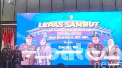 Zondri Resmi Nahkodai Kejari Bojonegoro, Tongkat Komando Diserahkan di Pendopo Malowopati