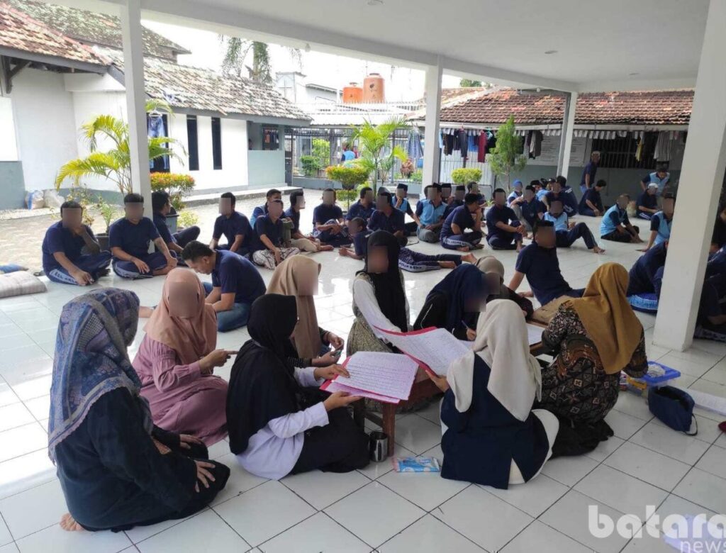 Membangun Kesadaran, Menguatkan Harapan