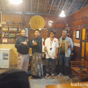 Projo di Persimpangan Jalan,Tiga Tokoh Politik Bedah Arah Relawan Pasca-Jokowi, Bojonegoro Jadi Ruang Diskusi Paling Dewasa di Jatim