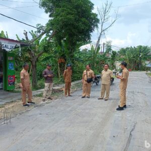 Pemdes Suwaloh Respons Cepat, Pastikan Proyek Jalan Rigid Beton BKKD 2025 Berjalan Sesuai Standar