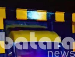 Portal Jembatan Ngraho Bojonegoro Picu Polemik, Sopir Terhenti dan Warga Pertanyakan Anggaran