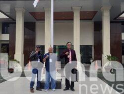 Sidang Perdana Gugatan CLS Kenaikan Tunjangan Perumahan DPRD Pati Digelar, Rakyat Protes “Tuan Susah Makan, Wakil Hidup Mewah”